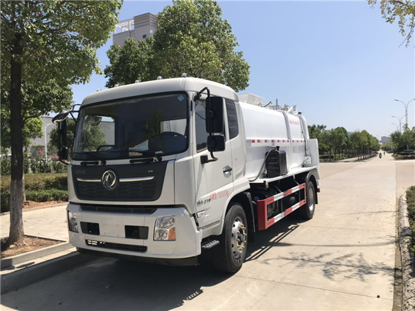 国六东风天锦方罐9方餐厨垃圾车