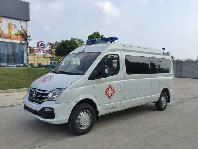 上汽大通标准监护型救护车
