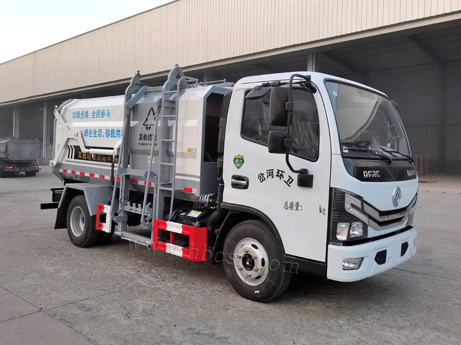 东风6方挂桶垃圾车带对接车