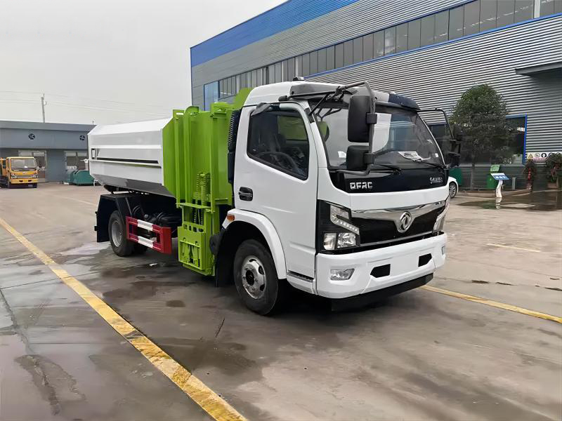 东风大多利卡6方挂桶垃圾车