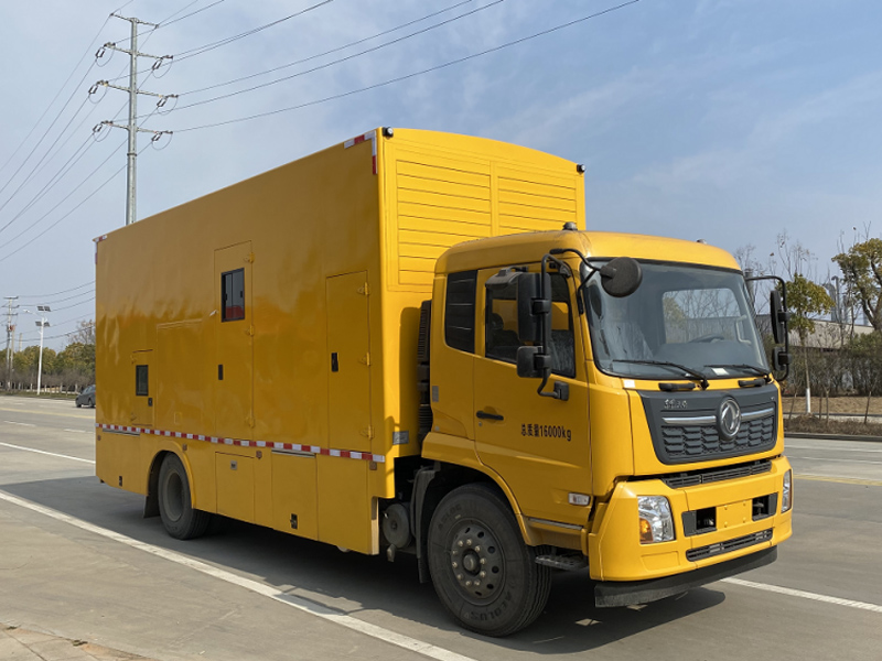 东风天锦300W照明车